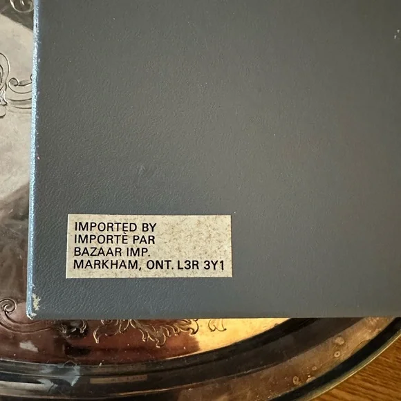 Boxed Maroon Grooming Set New - Picture 5 of 5